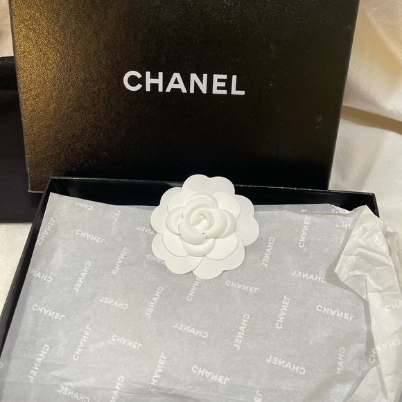 ❌SOLD❌💯Authentic Chanel Wallet on Chain WOC Green - Picture 15 of 15